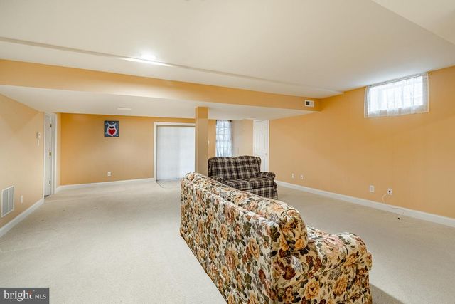 121 AUGUSTA DR, Honey Brook, PA 19344