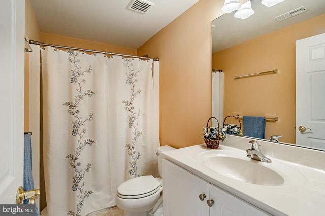 121 AUGUSTA DR, Honey Brook, PA 19344