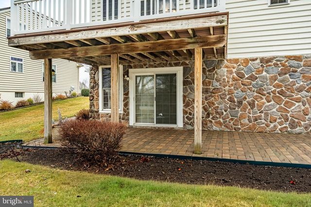 121 AUGUSTA DR, Honey Brook, PA 19344