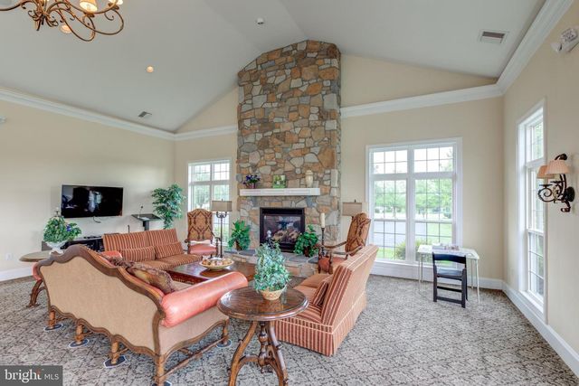 121 AUGUSTA DR, Honey Brook, PA 19344