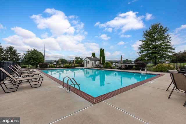 121 AUGUSTA DR, Honey Brook, PA 19344