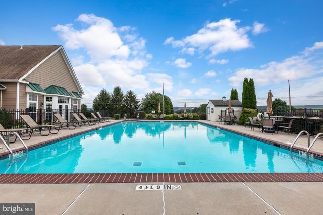 121 AUGUSTA DR, Honey Brook, PA 19344