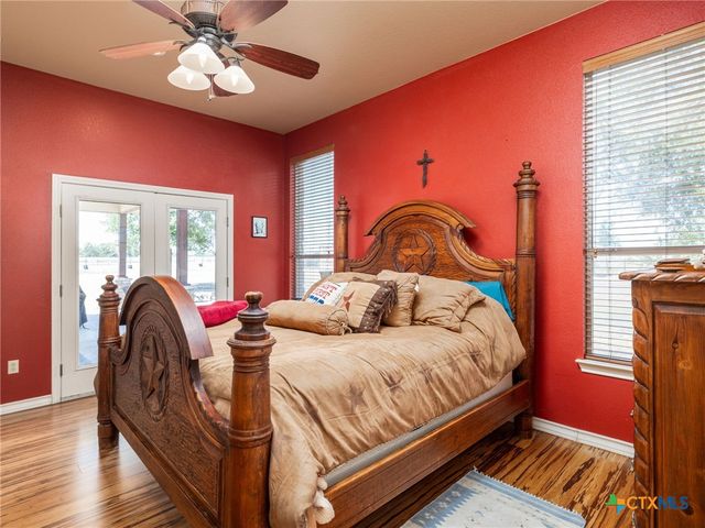 1801 County Road 470, Coupland, TX 78615