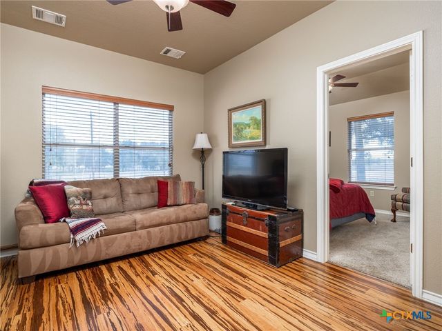 1801 County Road 470, Coupland, TX 78615