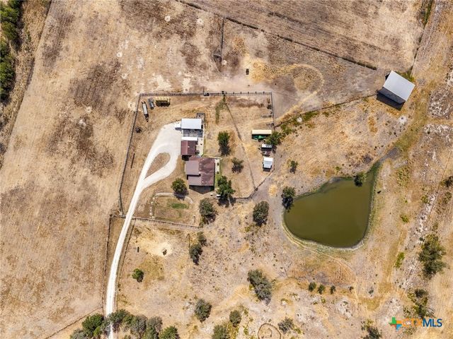 1801 County Road 470, Coupland, TX 78615