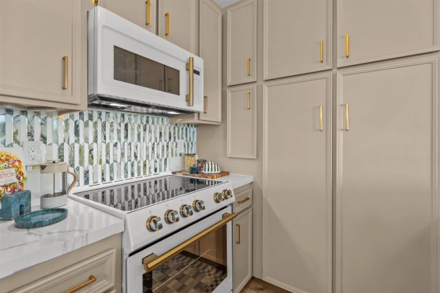 5704 BALTIMORE DRIVE 325, La Mesa, CA 91942