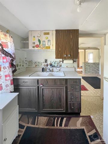 3020 Woodbury Cir, Cantonment, FL 32533