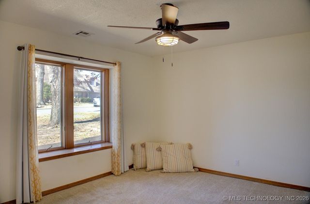 8637 S 73rd East Avenue, Tulsa, OK 74133