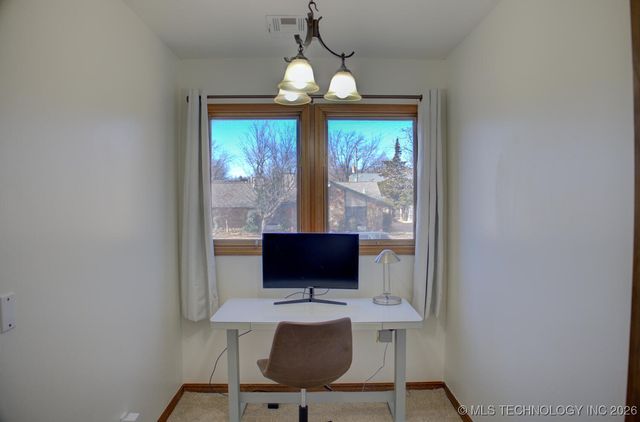 8637 S 73rd East Avenue, Tulsa, OK 74133