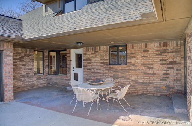 8637 S 73rd East Avenue, Tulsa, OK 74133