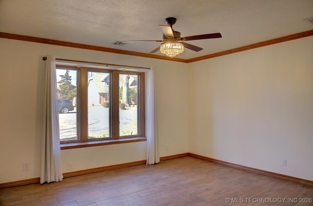 8637 S 73rd East Avenue, Tulsa, OK 74133