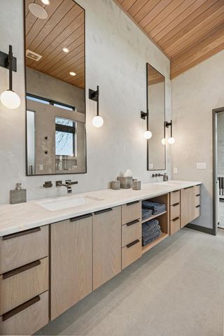 N7299 County Rd C, Plymouth, WI 53073