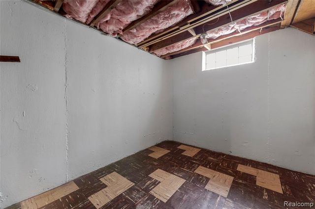 12000 Bramell, Redford, MI 48239