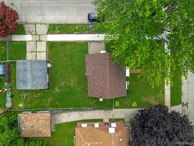 12000 Bramell, Redford, MI 48239