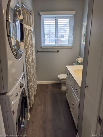 1514 Normandy Road 203, Royal Oak, MI 48073