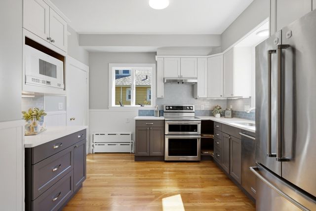 18 Middle St, Lexington, MA 02421