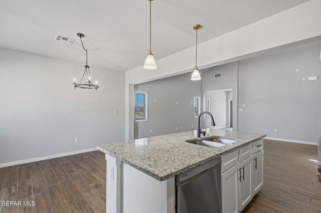 3620 NOTION Place, El Paso, TX 79938