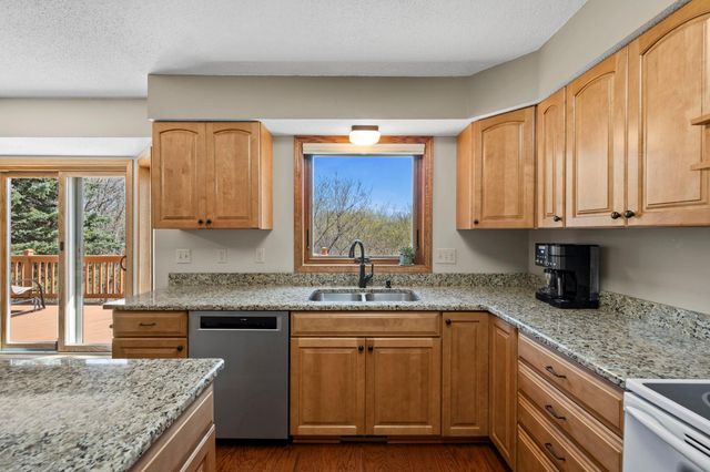 2664 Borden Court, Inver Grove Heights, MN 55076