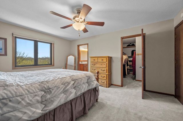 2664 Borden Court, Inver Grove Heights, MN 55076