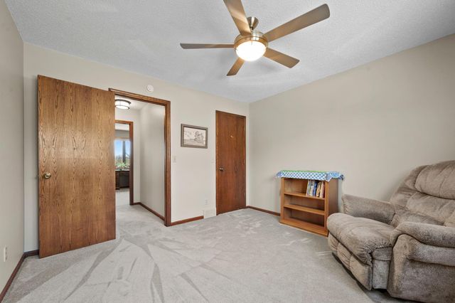 2664 Borden Court, Inver Grove Heights, MN 55076