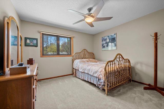 2664 Borden Court, Inver Grove Heights, MN 55076