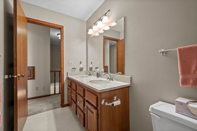 2664 Borden Court, Inver Grove Heights, MN 55076