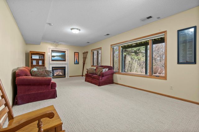 2664 Borden Court, Inver Grove Heights, MN 55076