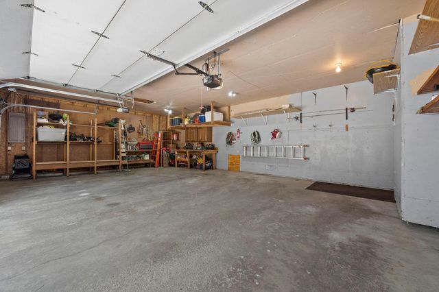 2664 Borden Court, Inver Grove Heights, MN 55076