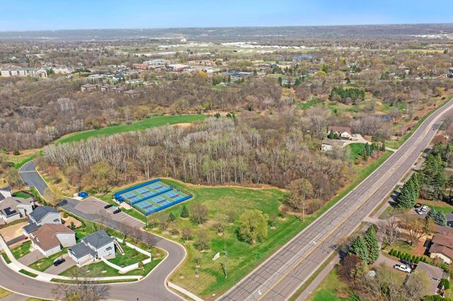 2664 Borden Court, Inver Grove Heights, MN 55076