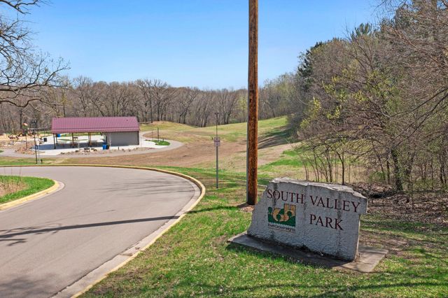 2664 Borden Court, Inver Grove Heights, MN 55076