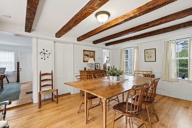 236 Mendon St, Upton, MA 01568