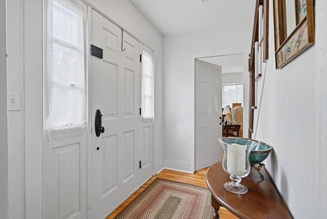 236 Mendon St, Upton, MA 01568