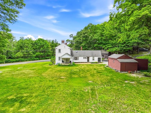 236 Mendon St, Upton, MA 01568