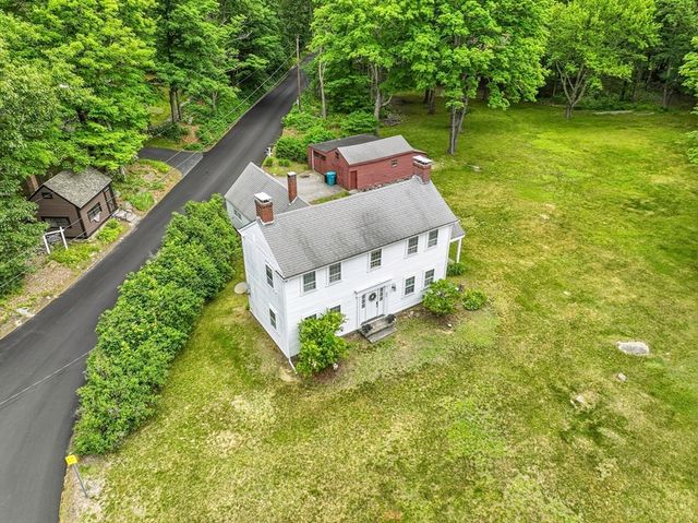 236 Mendon St, Upton, MA 01568