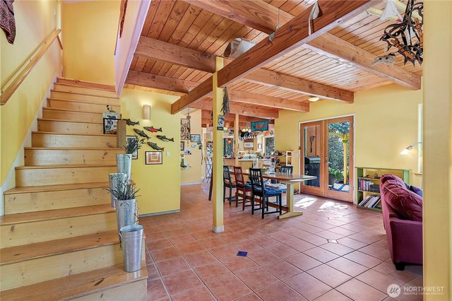 1673 Woodland Drive, Port Townsend, WA 98368