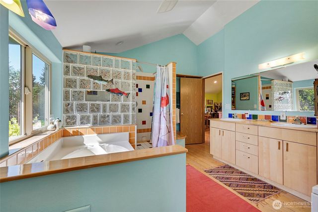 1673 Woodland Drive, Port Townsend, WA 98368