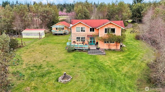 1673 Woodland Drive, Port Townsend, WA 98368