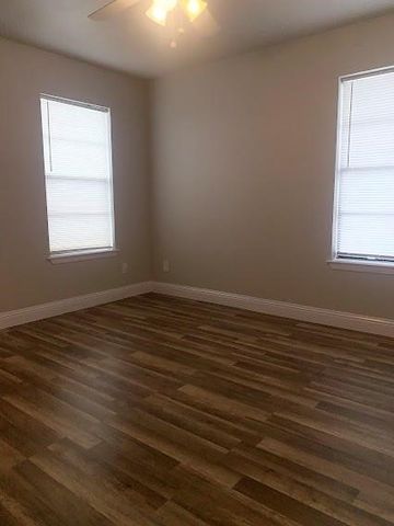 3741 Bonnie Drive A, Fort Worth, TX 76116