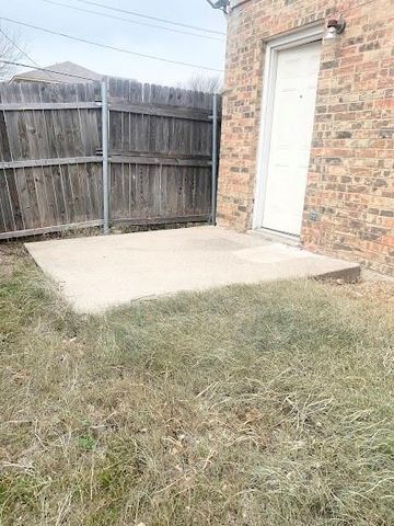 3741 Bonnie Drive A, Fort Worth, TX 76116