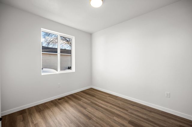 4914 E Fairview Ave, Spokane, WA 99217