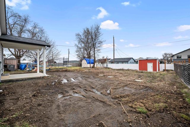 4914 E Fairview Ave, Spokane, WA 99217