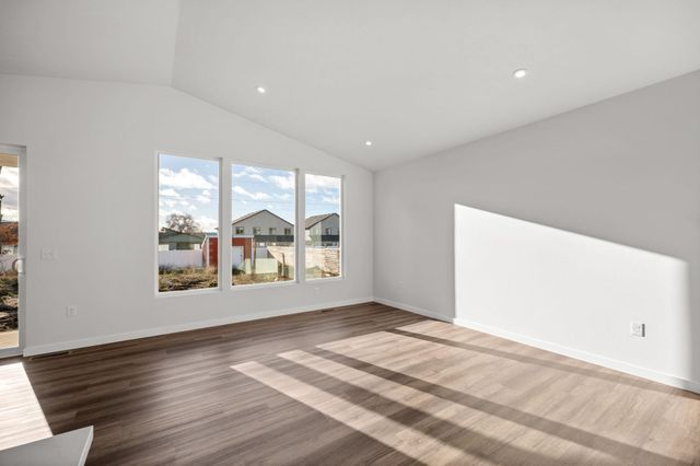 4914 E Fairview Ave, Spokane, WA 99217