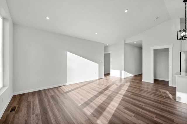 4914 E Fairview Ave, Spokane, WA 99217