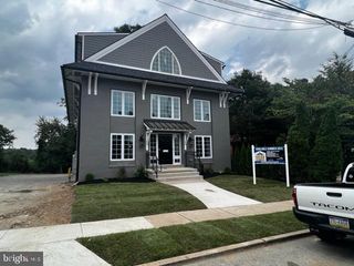 215 E LINDEN ST #UNIT 4, Kennett Square, PA 19348