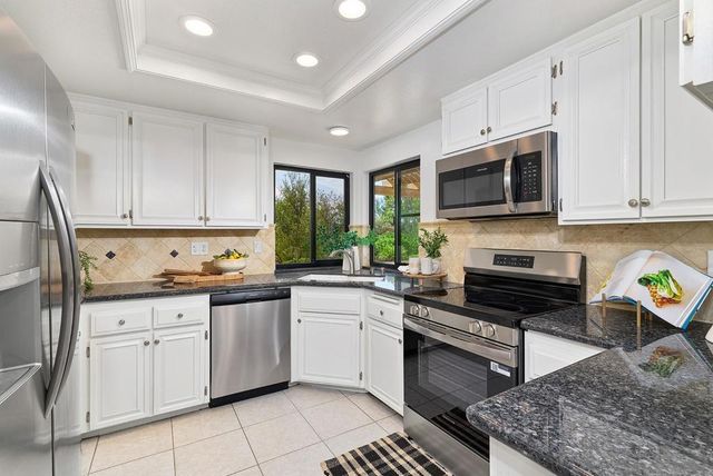17804 Corte Huasco 58, San Diego, CA 92128
