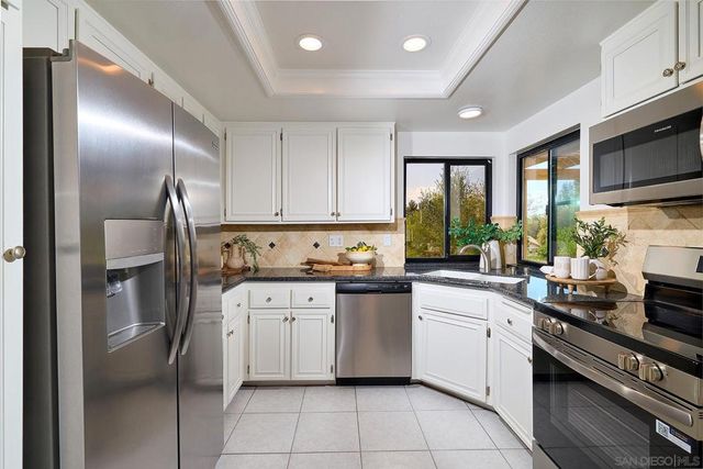 17804 Corte Huasco 58, San Diego, CA 92128