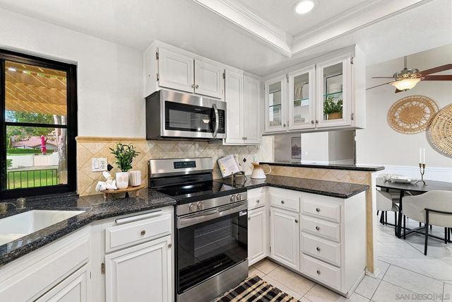 17804 Corte Huasco 58, San Diego, CA 92128