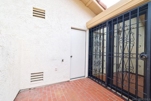 17804 Corte Huasco 58, San Diego, CA 92128