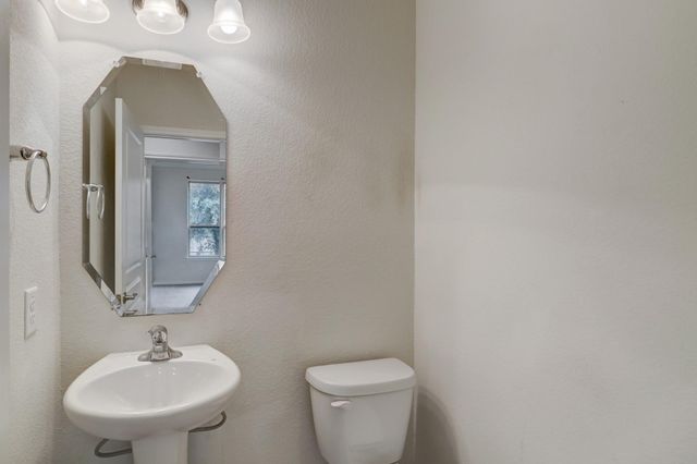 16617 Conner Creek Lane, Houston, TX 77044