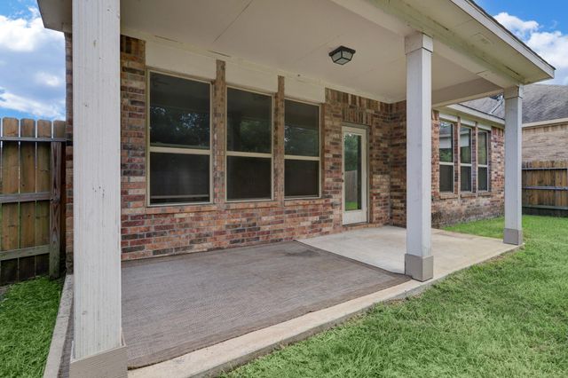 16617 Conner Creek Lane, Houston, TX 77044